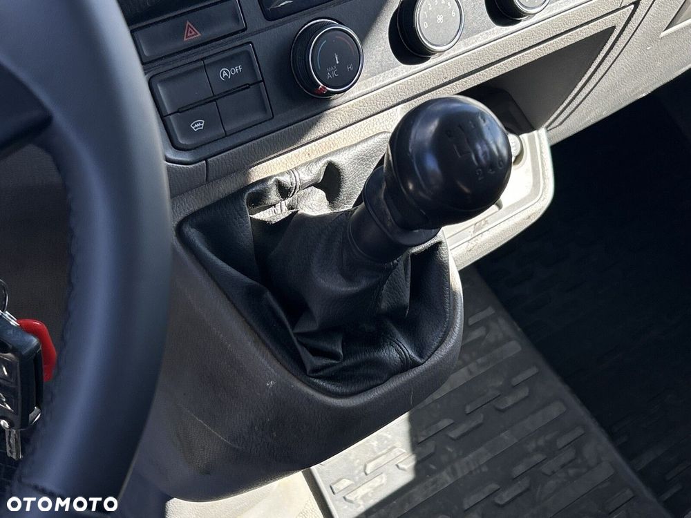 Volkswagen Crafter - 19