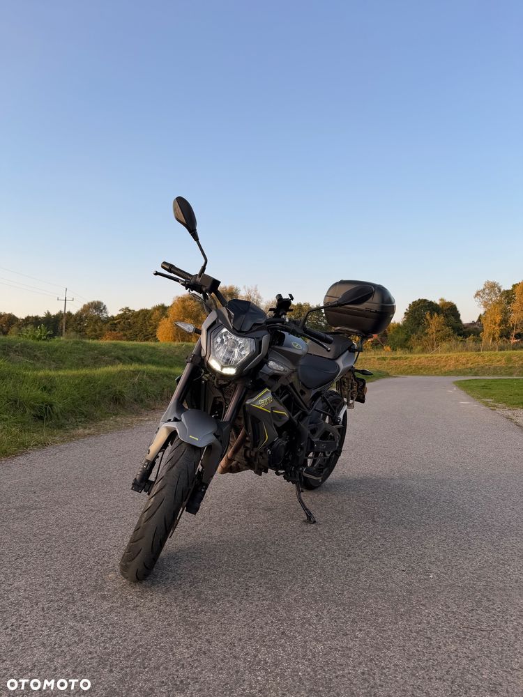 Benelli BN 125