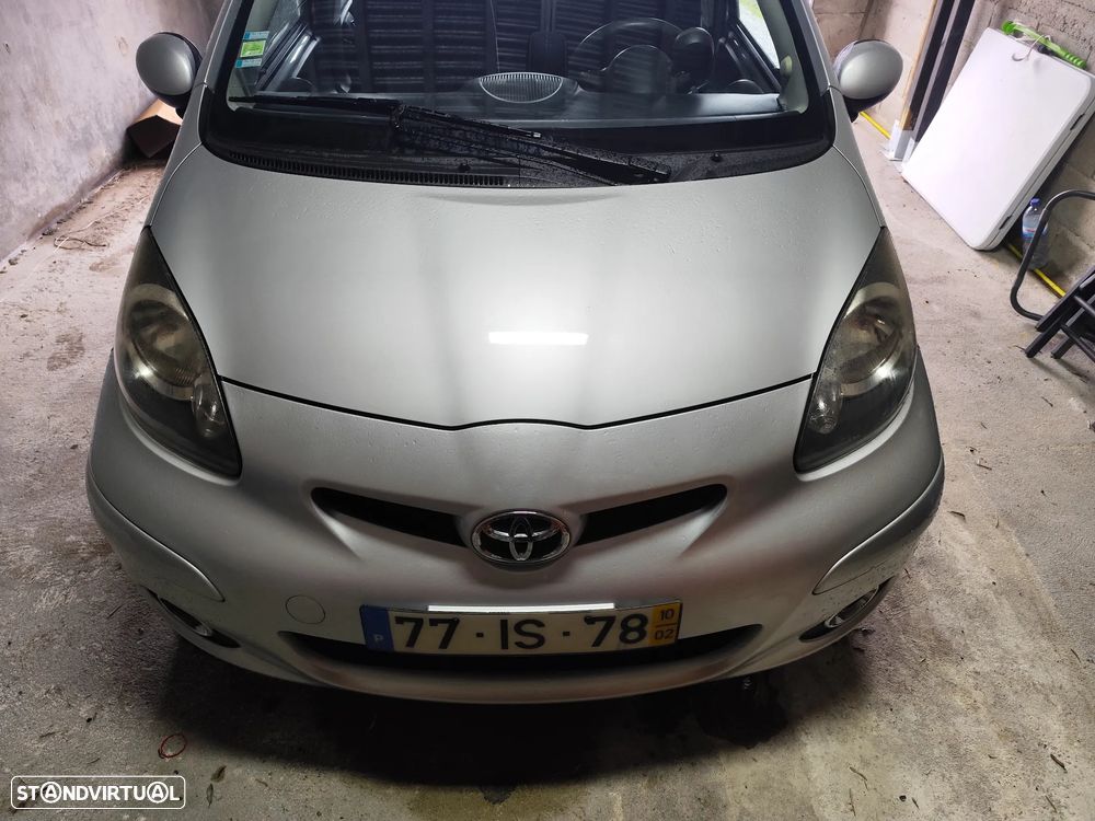 Toyota Aygo 1.0 + AC - 4