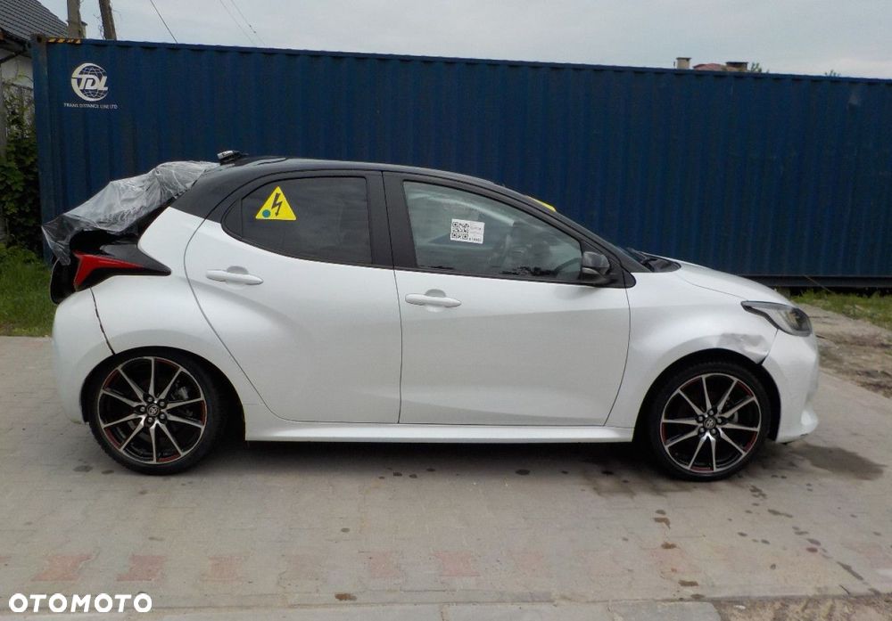 Toyota Yaris - 15