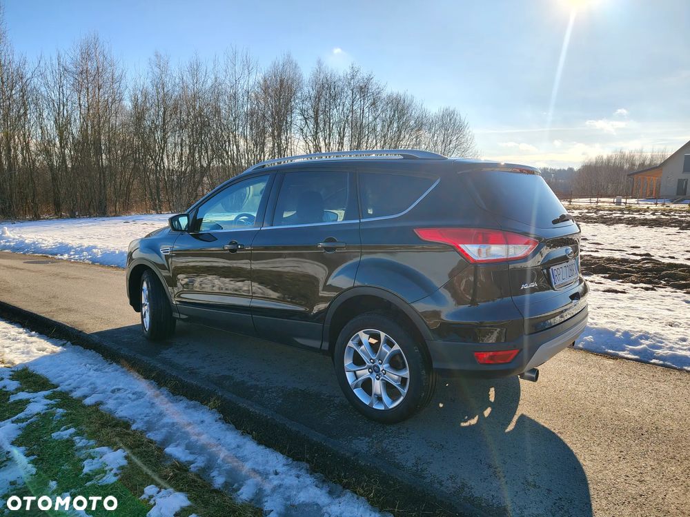 Ford Kuga 2.0 TDCi 4x4 Titanium - 3