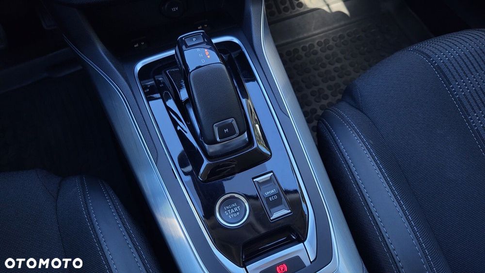 Peugeot 308 1.2 PureTech GPF Allure S&S EAT8 - 28
