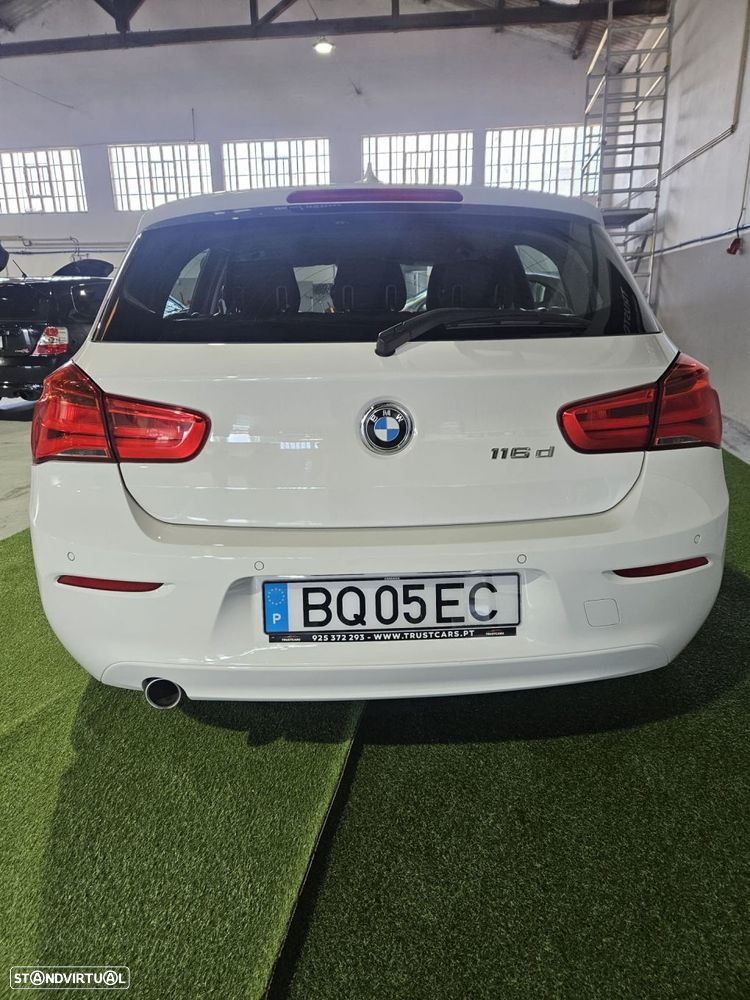 BMW 116 d Line Sport - 6