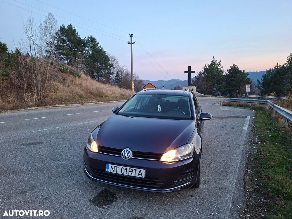 Volkswagen Golf 1.6 TDI BlueMotion Technology Lounge - 1