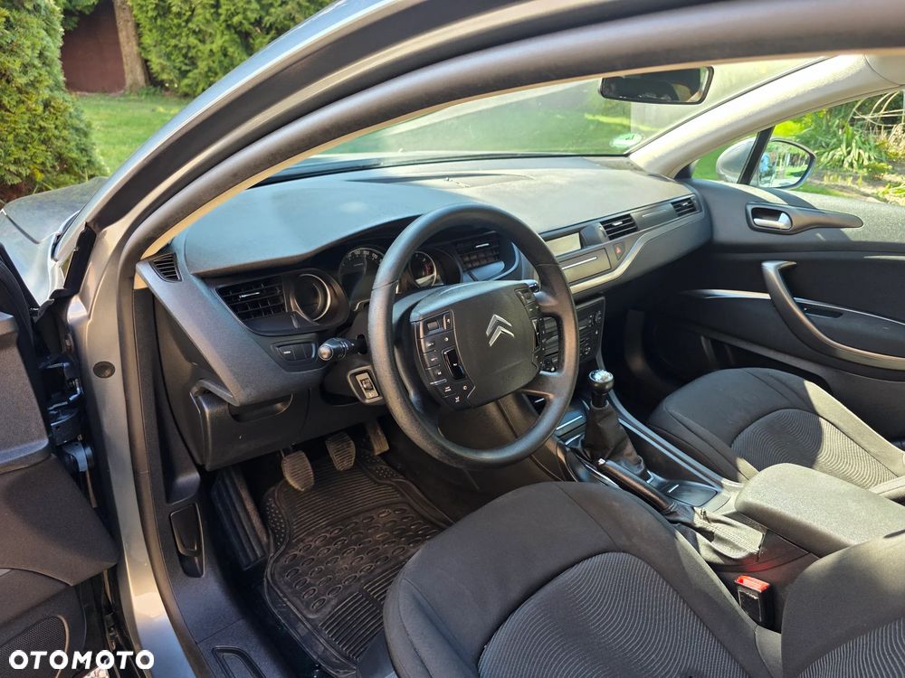 Citroën C5 1.8 16V Confort - 5