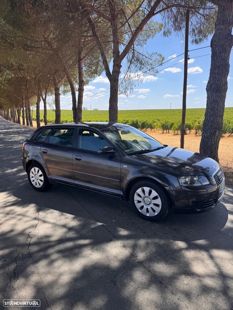 Audi A3 Sportback 2.0 TDi - 8