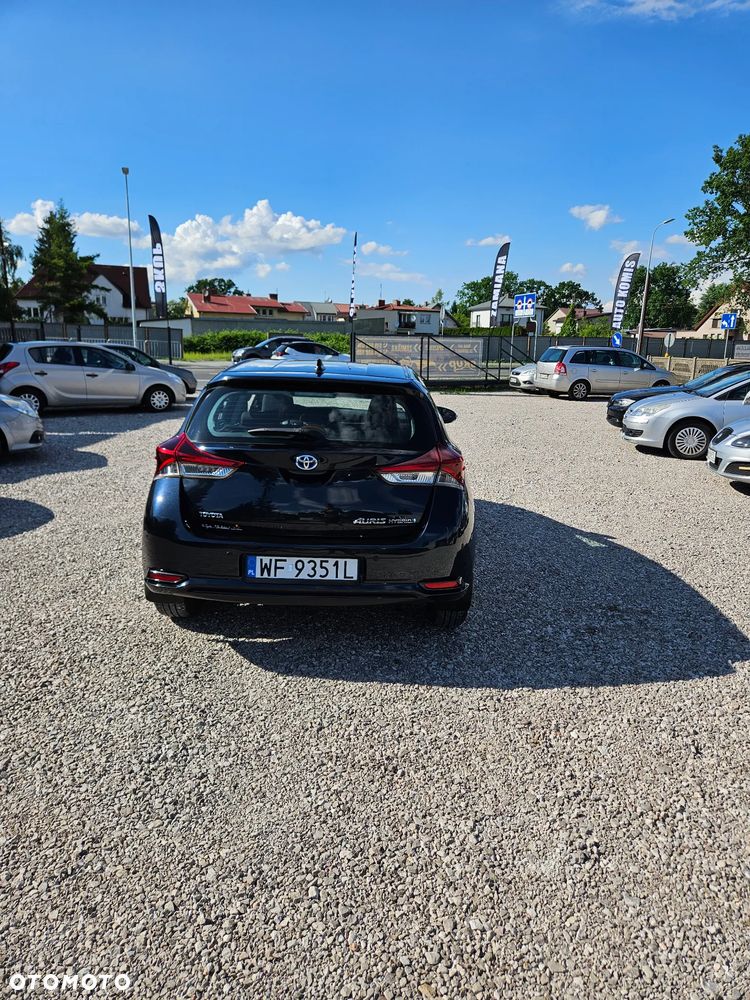 Toyota Auris 1.8 HSD Luna - 15