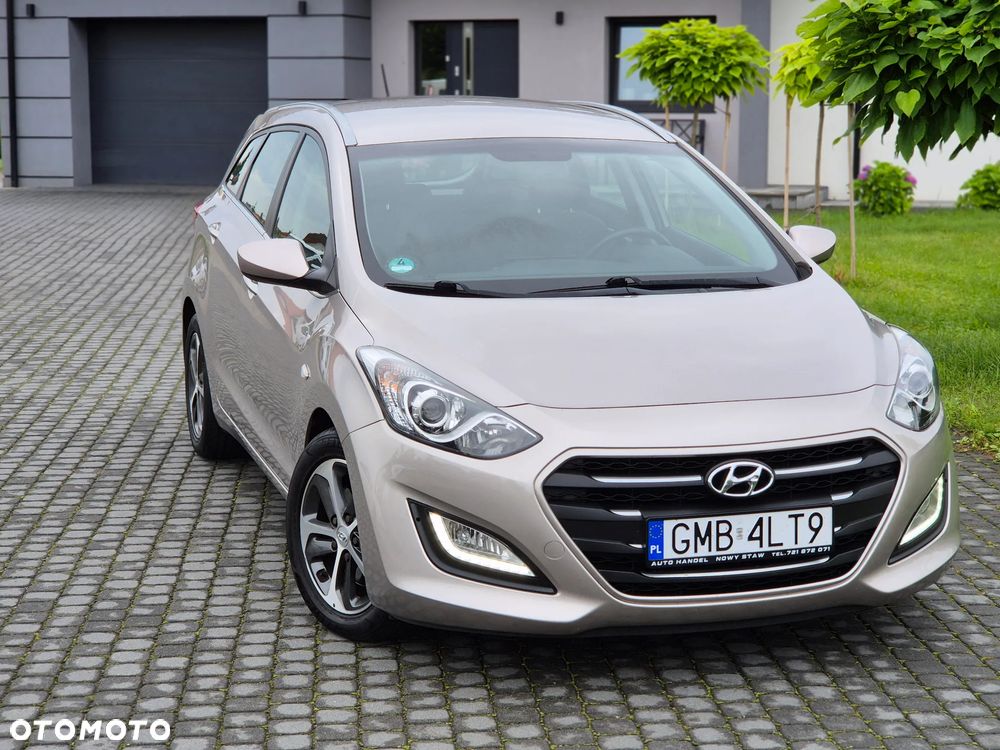 Hyundai i30 1.6 GDI Style - 28