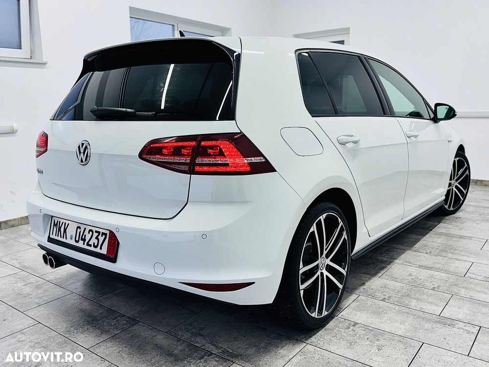 Volkswagen Golf GTD 2.0 TDI SCR DSG - 3