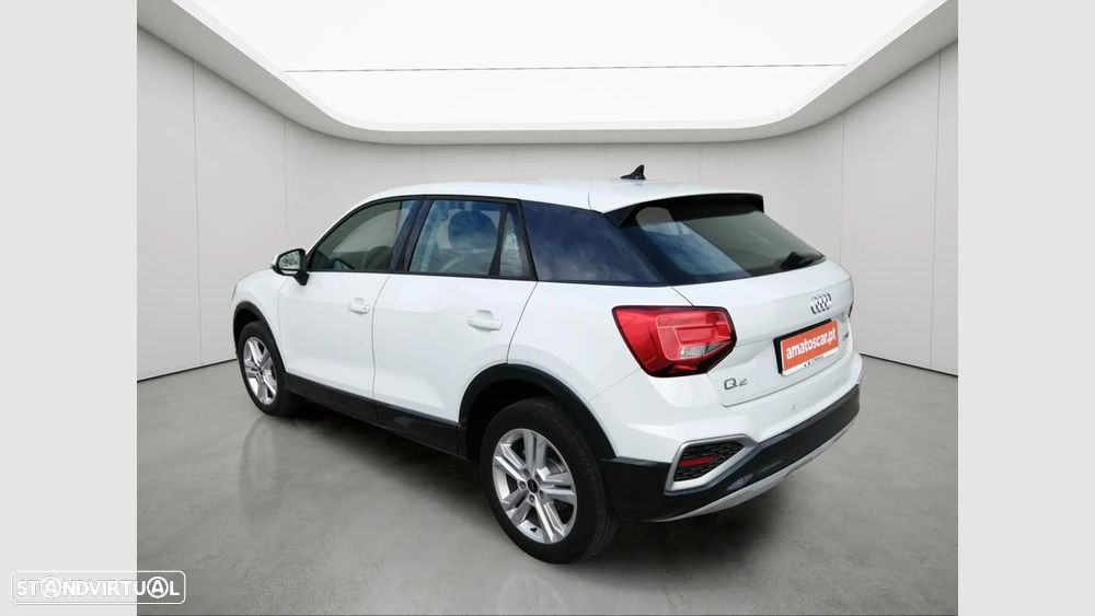 Audi Q2 30 TFSI SE Business - 8