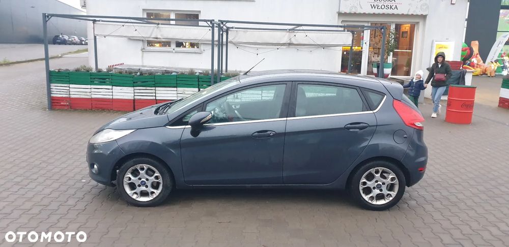 Ford Fiesta 1.4 TDCi Champions Edition - 12