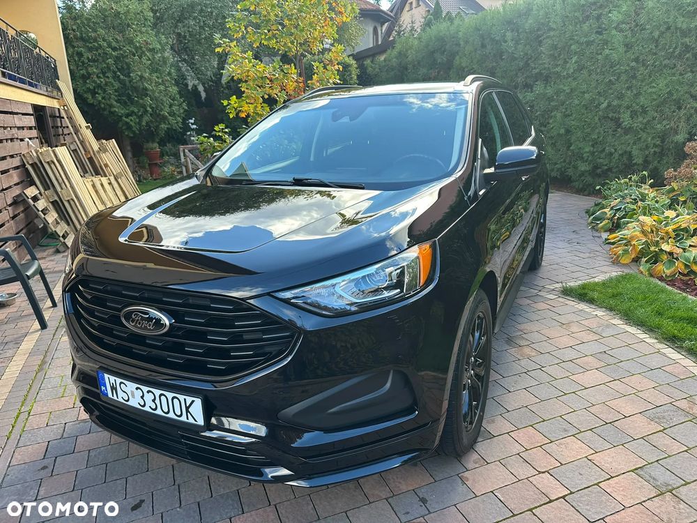 Ford Edge - 4