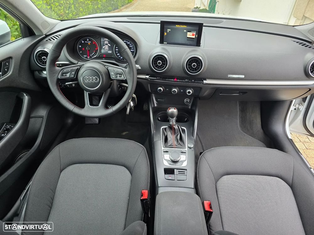 Audi A3 Sportback 1.6 TDI Sport - 7