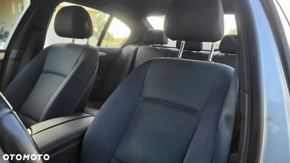 BMW Seria 5 525d xDrive - 20