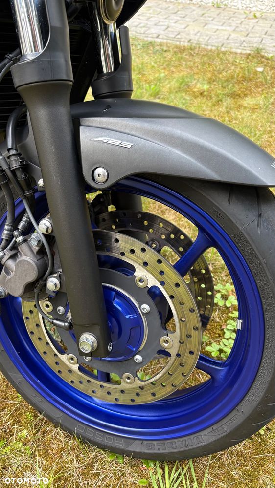 Yamaha XJ - 26
