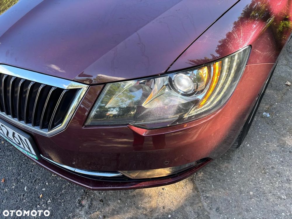 Skoda Superb 2.0 TDI 4x4 Platinum DSG - 10