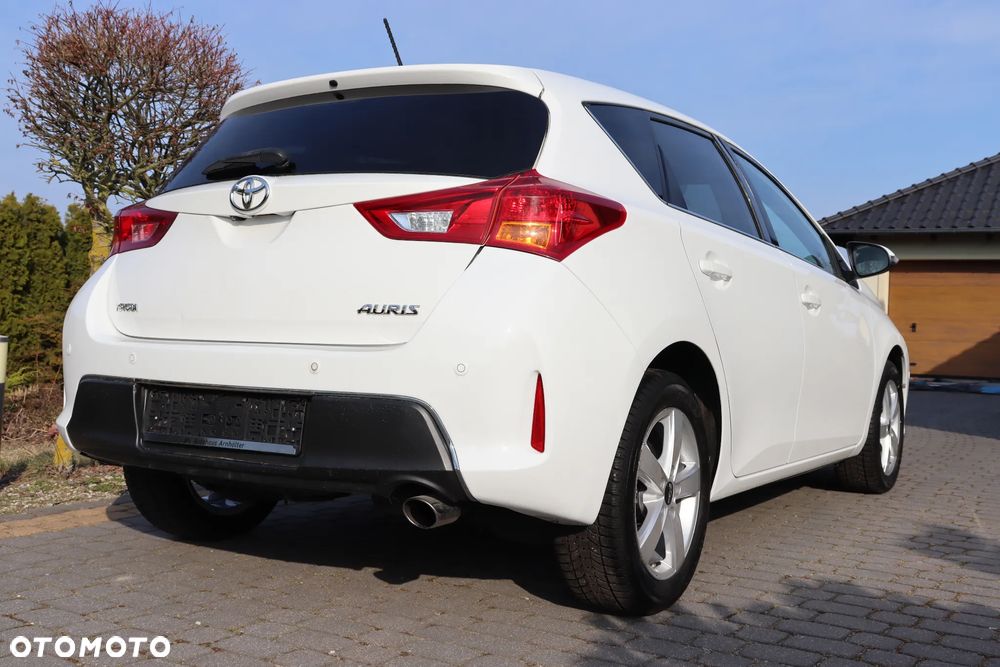 Toyota Auris - 5
