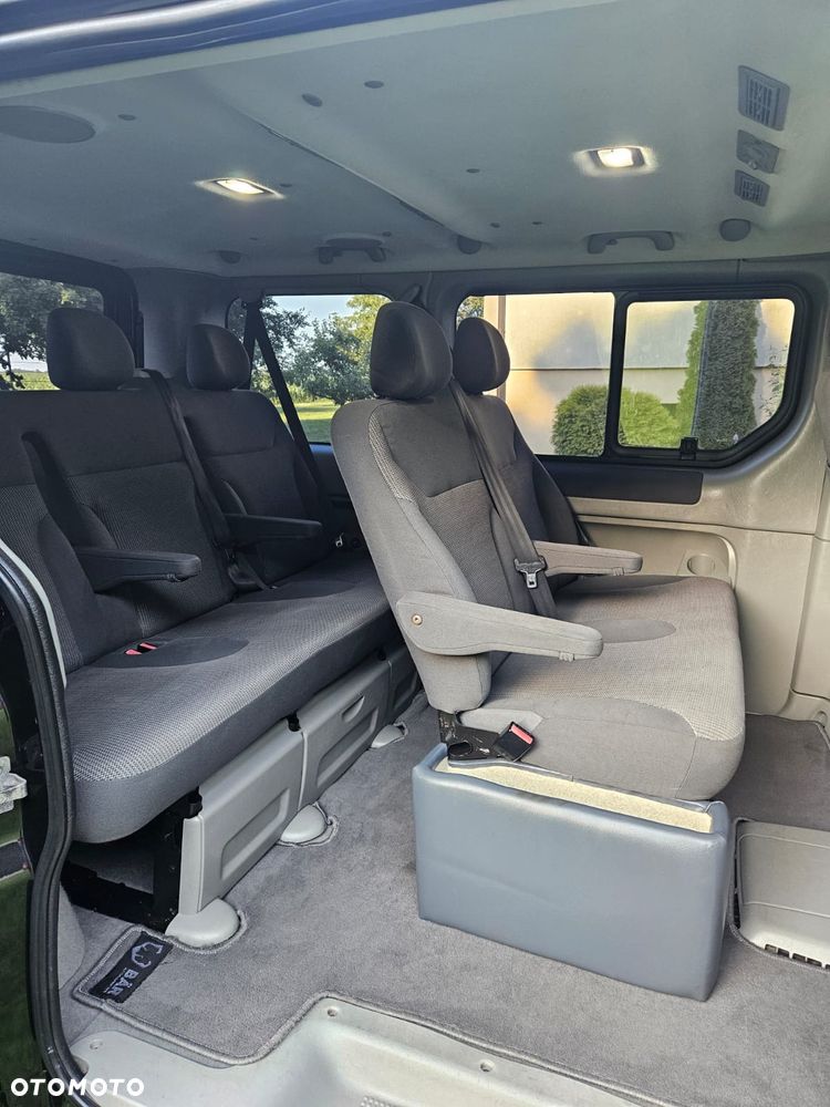 Opel Vivaro - 13