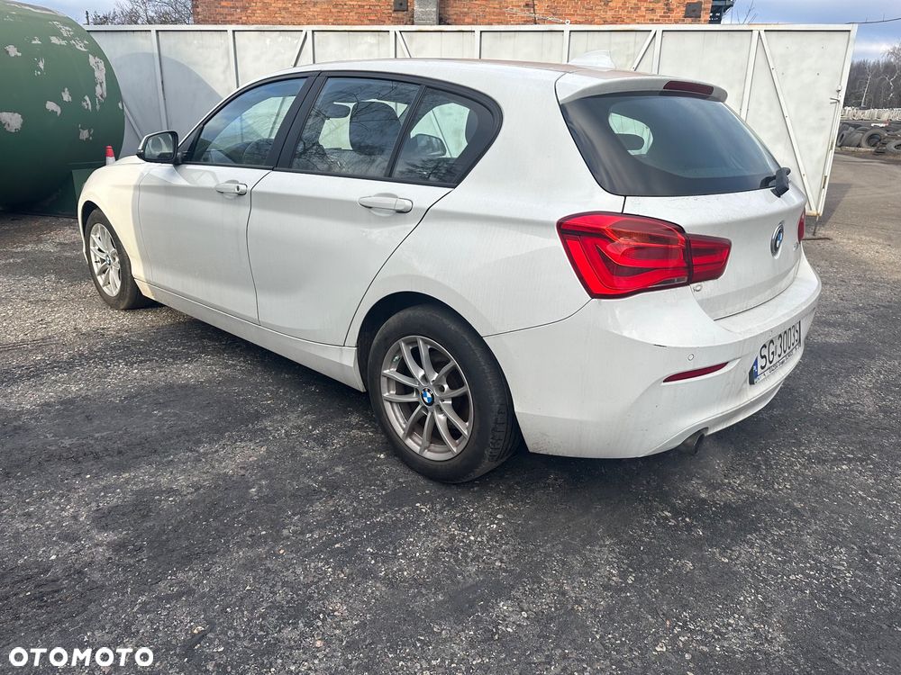 BMW Seria 1 118i - 2