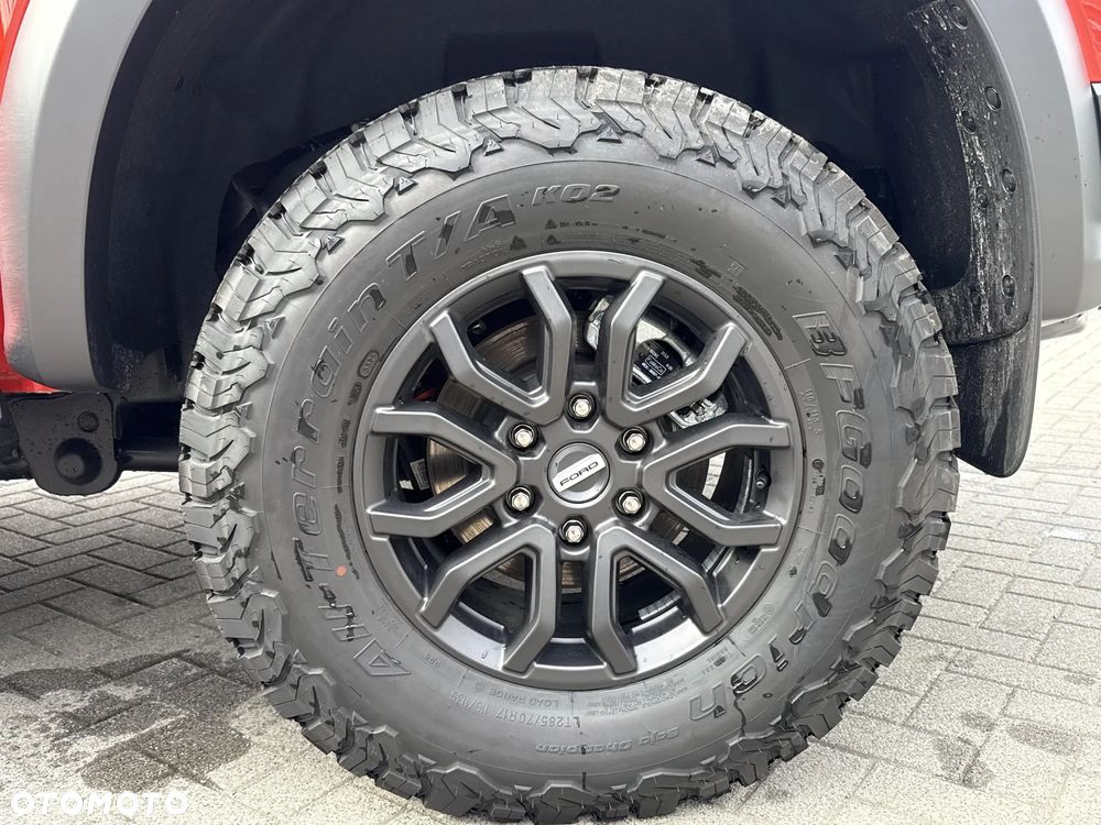 Ford Ranger Raptor - 12