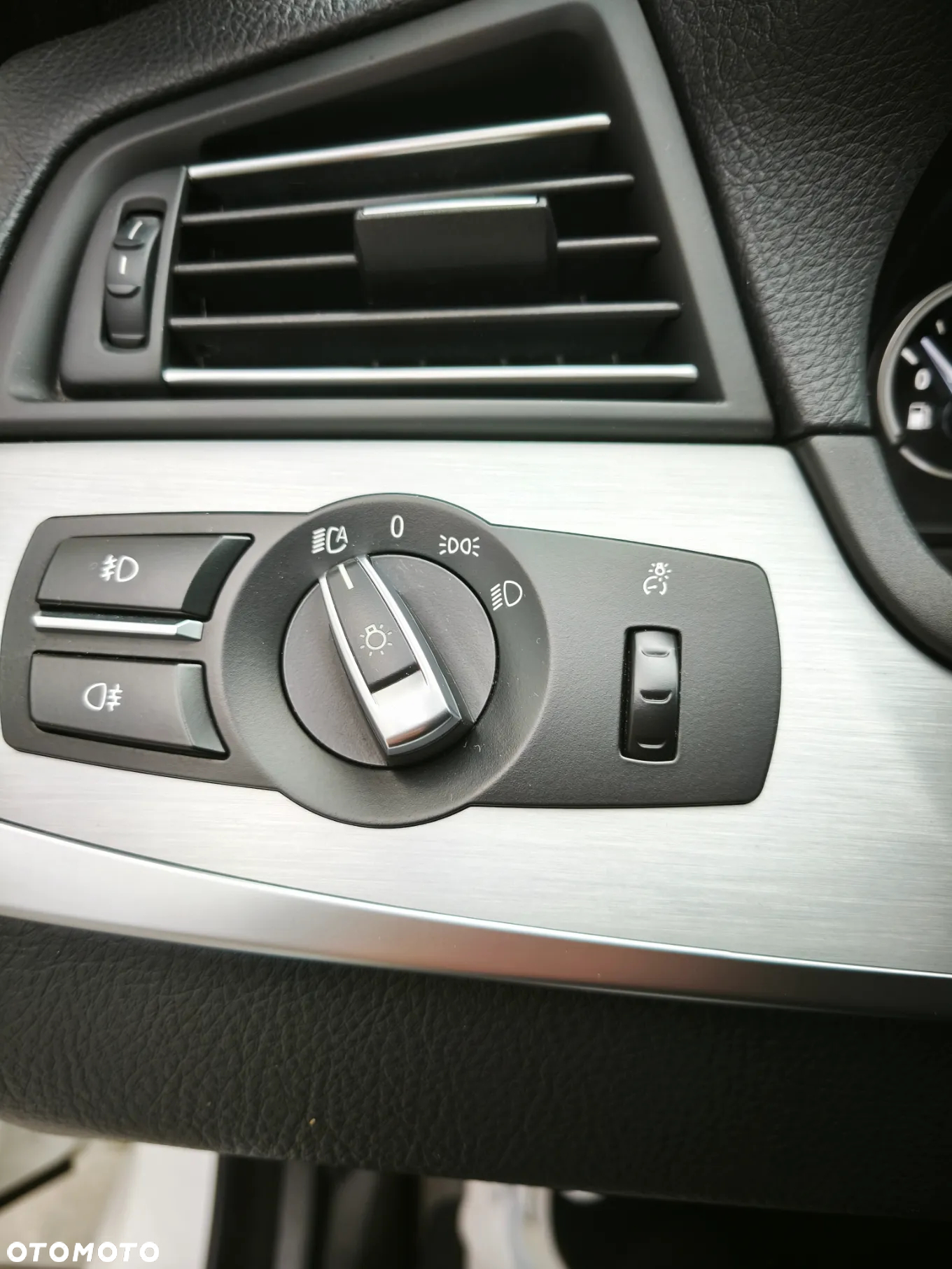 BMW Seria 5 520d xDrive M Sport sport - 11
