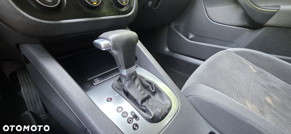 Volkswagen Jetta 2.0 TDI DPF Sportline DSG - 10
