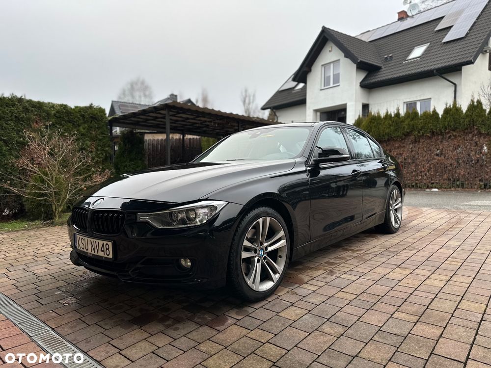 BMW Seria 3 320d DPF Edition Sport - 1