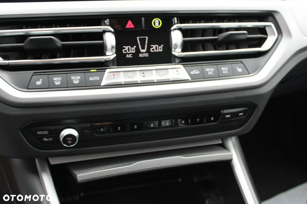 BMW Seria 3 - 29