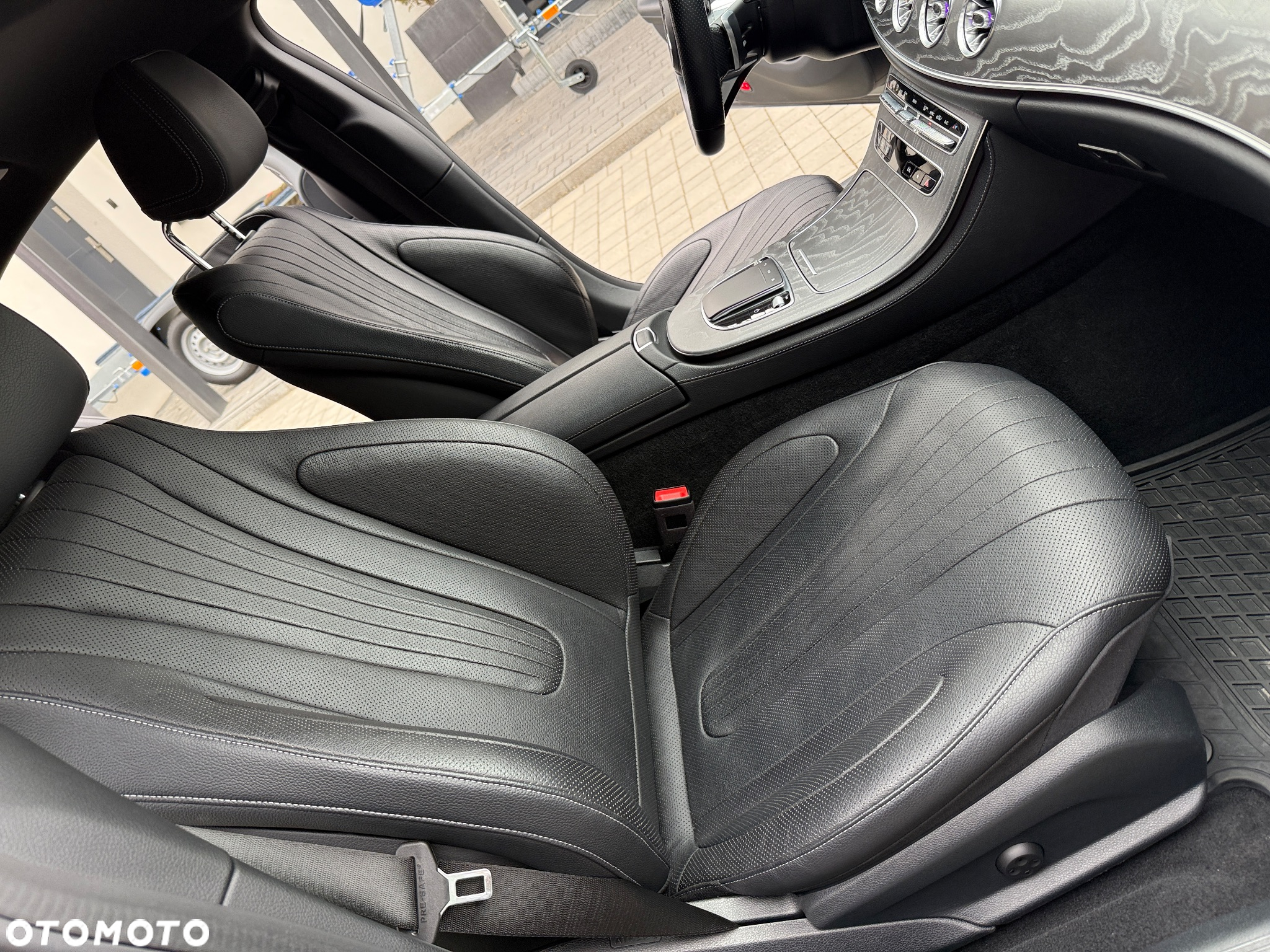 Mercedes-Benz CLS 400 d 4-Matic AMG - 29