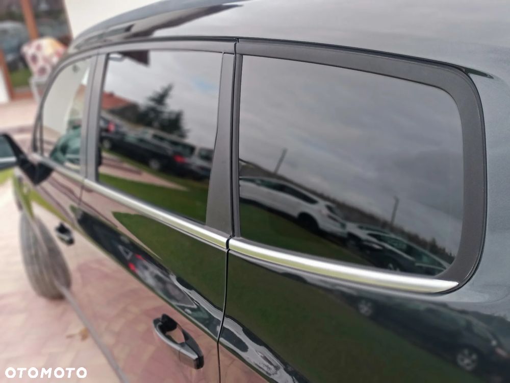 Chevrolet Orlando - 15