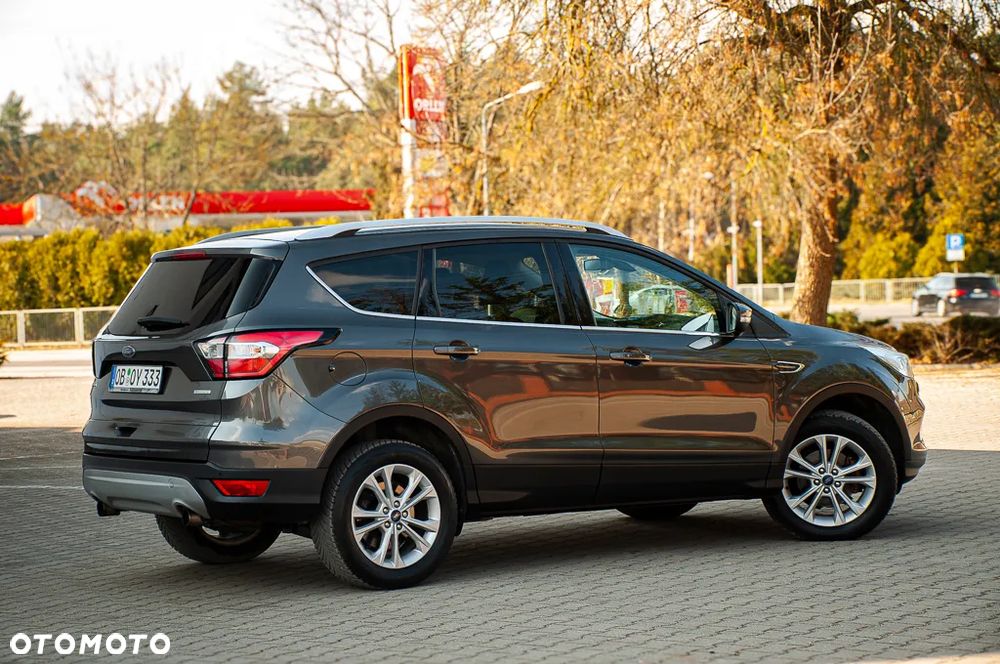 Ford Kuga 1.5 EcoBoost 2x4 Cool & Connect - 24