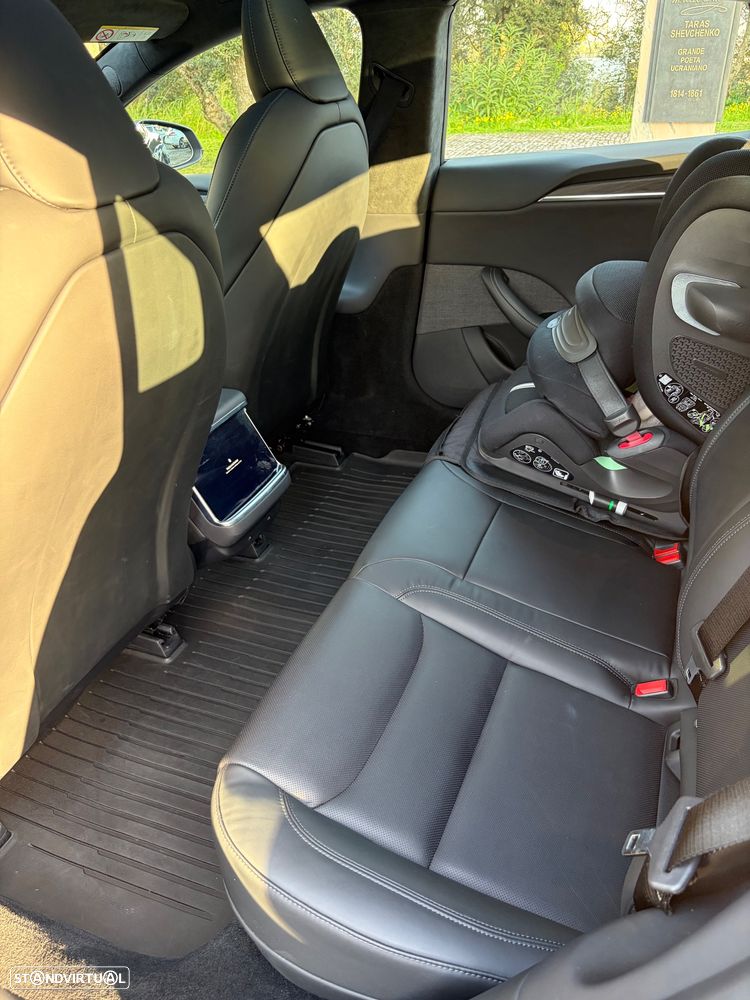 Tesla Model S Long Range AWD - 10