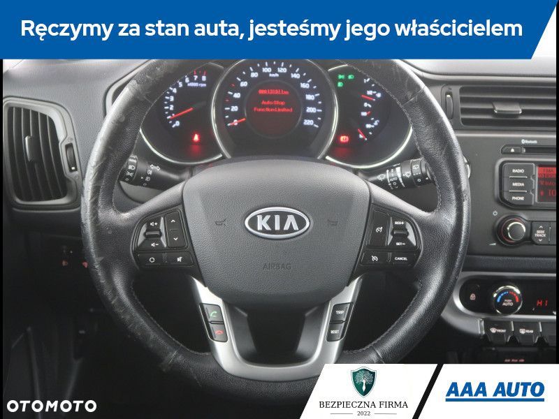 Kia Rio - 16