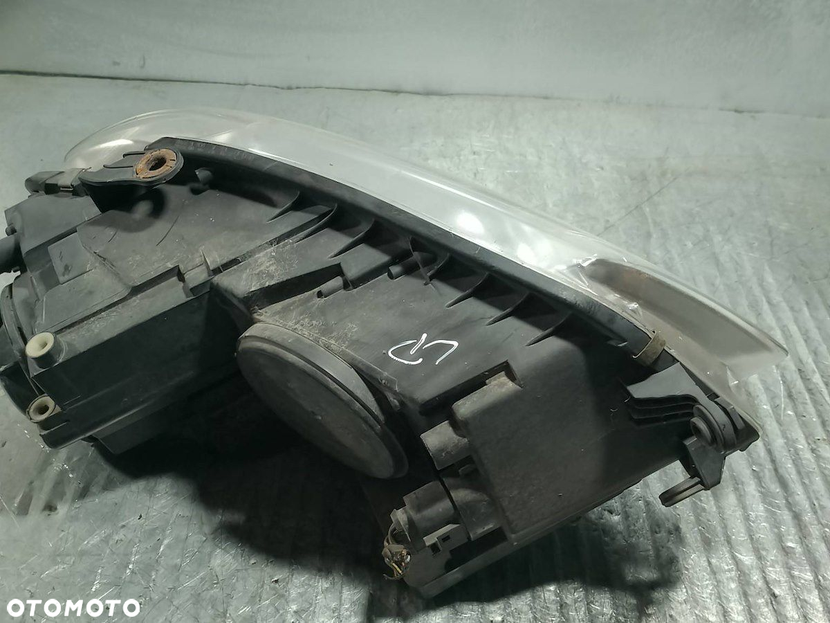 LAMPA PRZÓD LEWA XENON VW TOURAN I LIFT 1T1941751A  0301233281 1.4 TFSI - 9