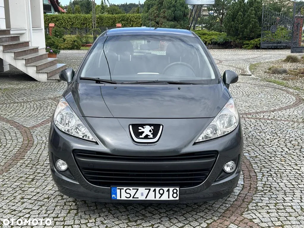 Peugeot 207 - 25