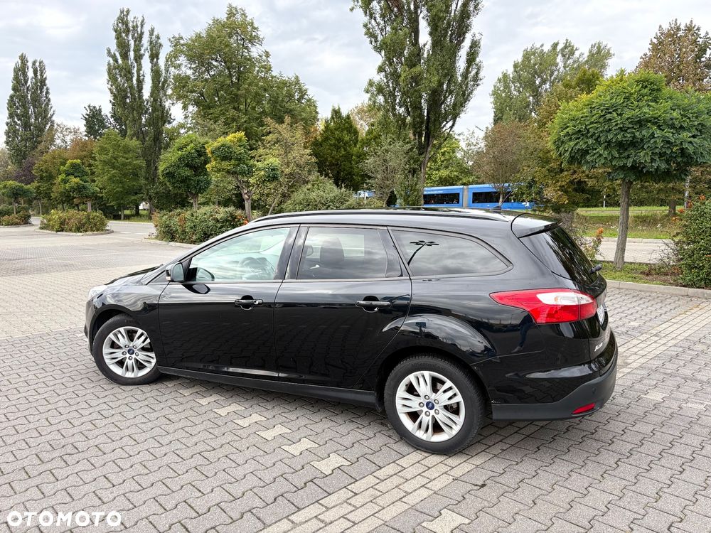Ford Focus 2014 photo 3