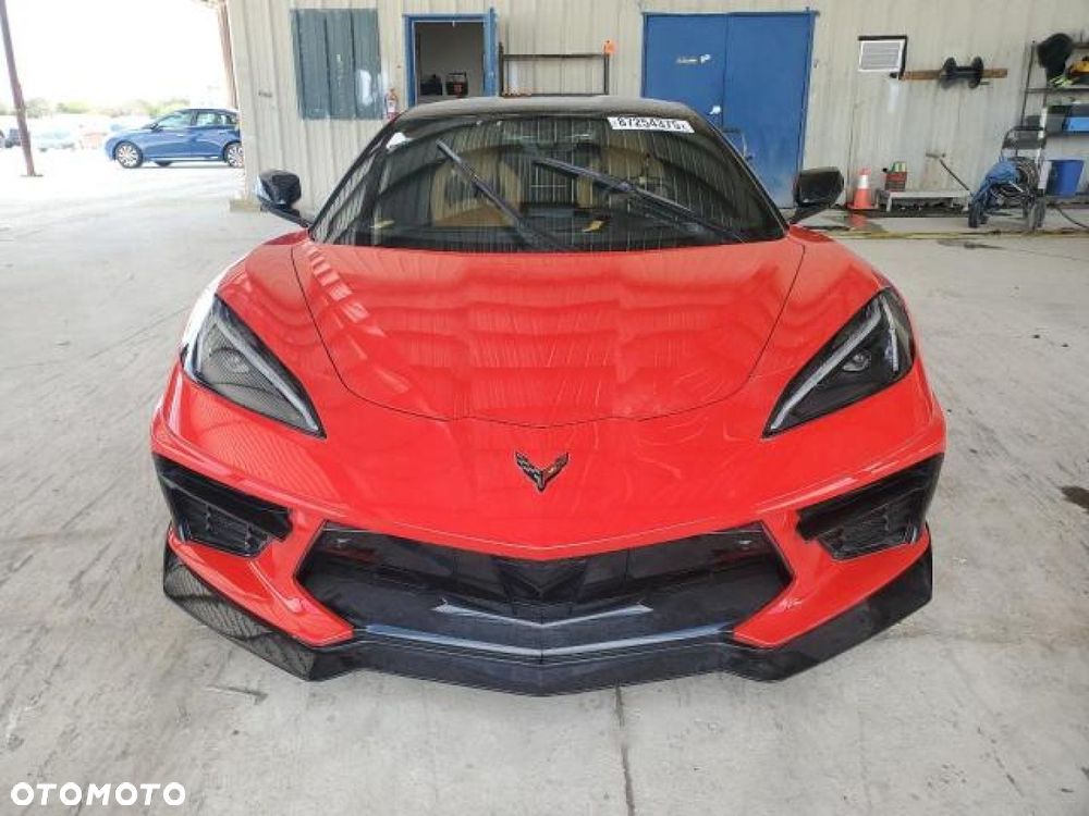 Chevrolet Corvette - 7