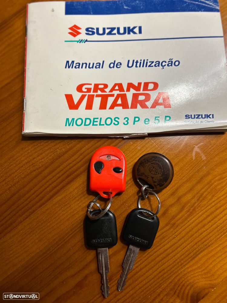 Suzuki Grand Vitara Metal Top 1.6 L - 9