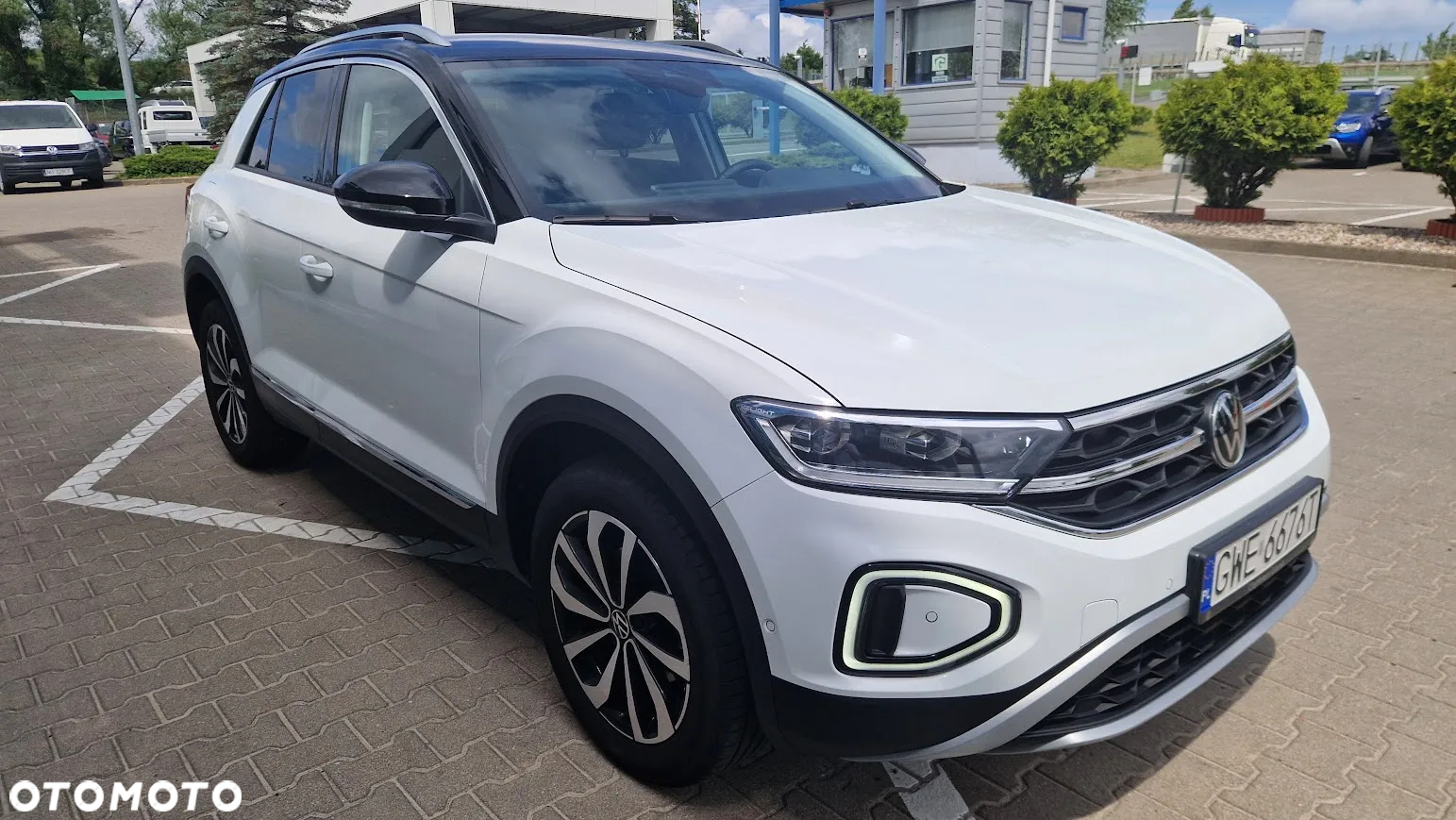 Volkswagen T-Roc - 3