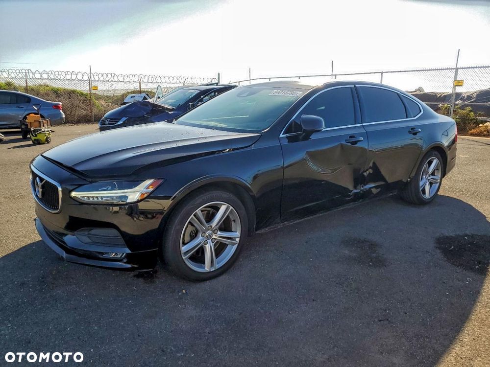 Volvo S90 - 4