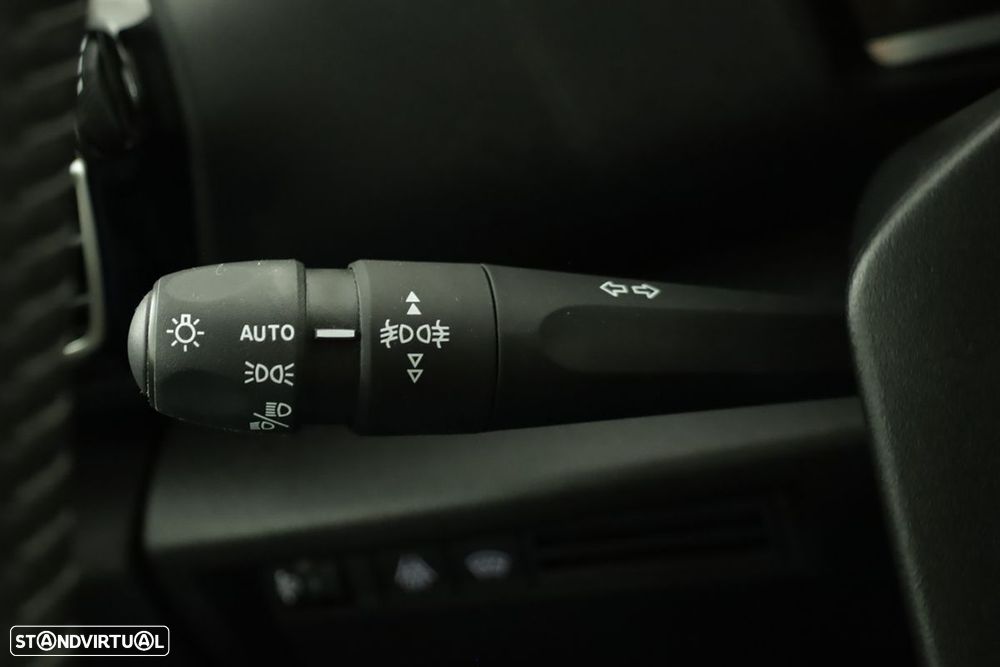 Citroën C4 1.2 PureTech Plus EAT8 - 16