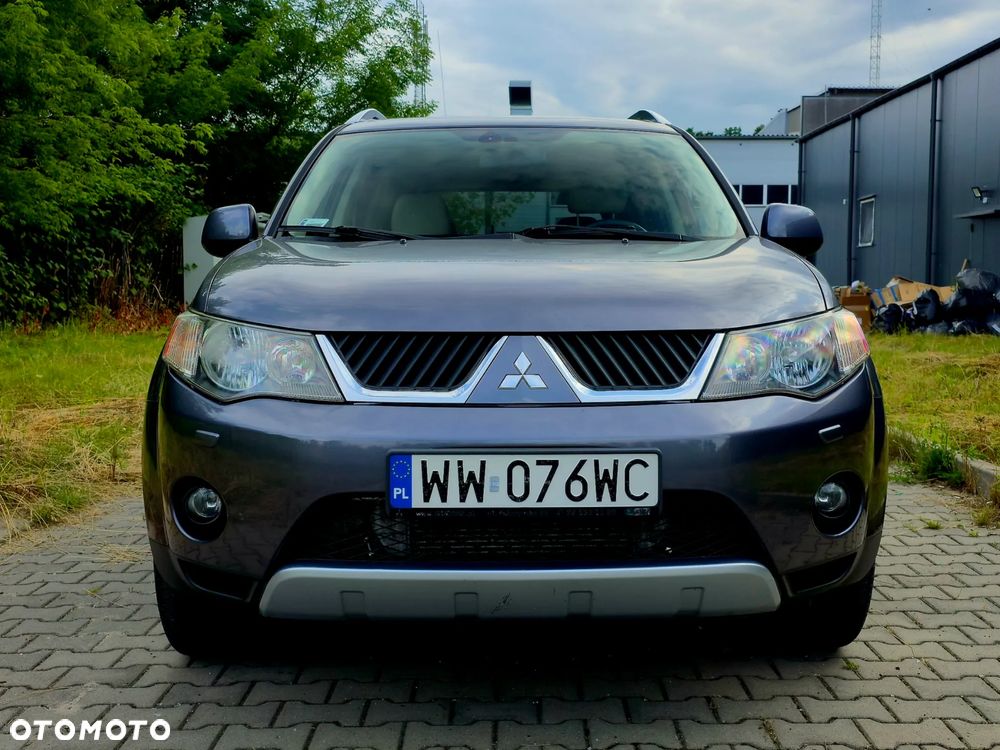Mitsubishi Outlander 2.0 DID Instyle - 9
