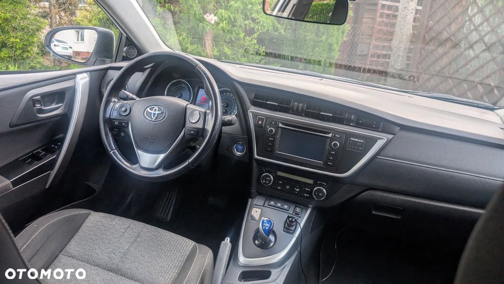 Toyota Auris - 17