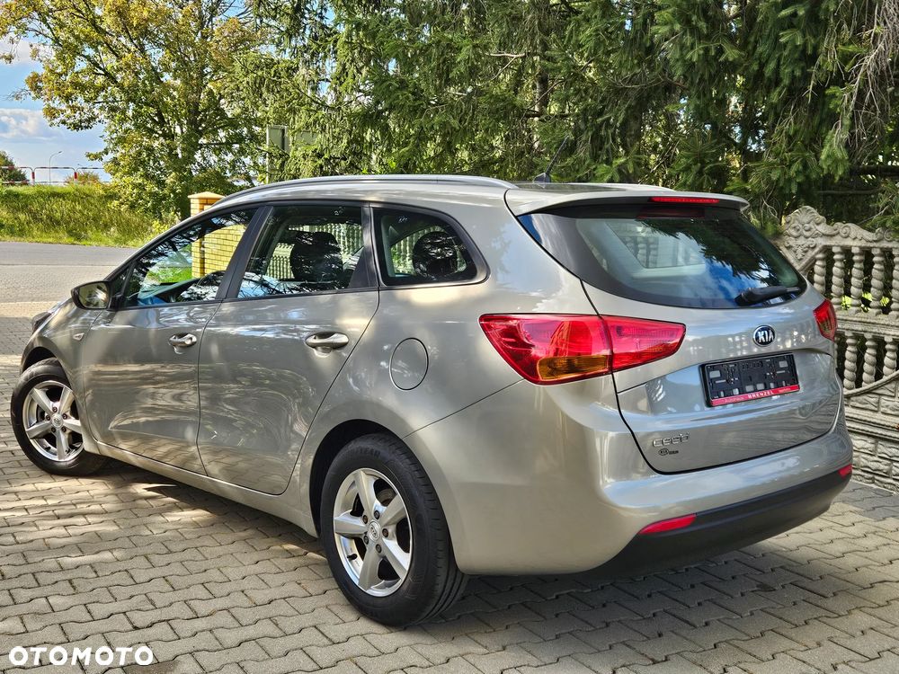 Kia Ceed 1.4 CVVT Attract - 5