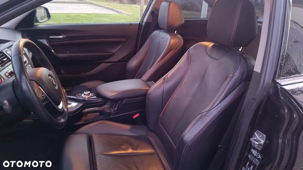 BMW Seria 2 220i M Sport - 13