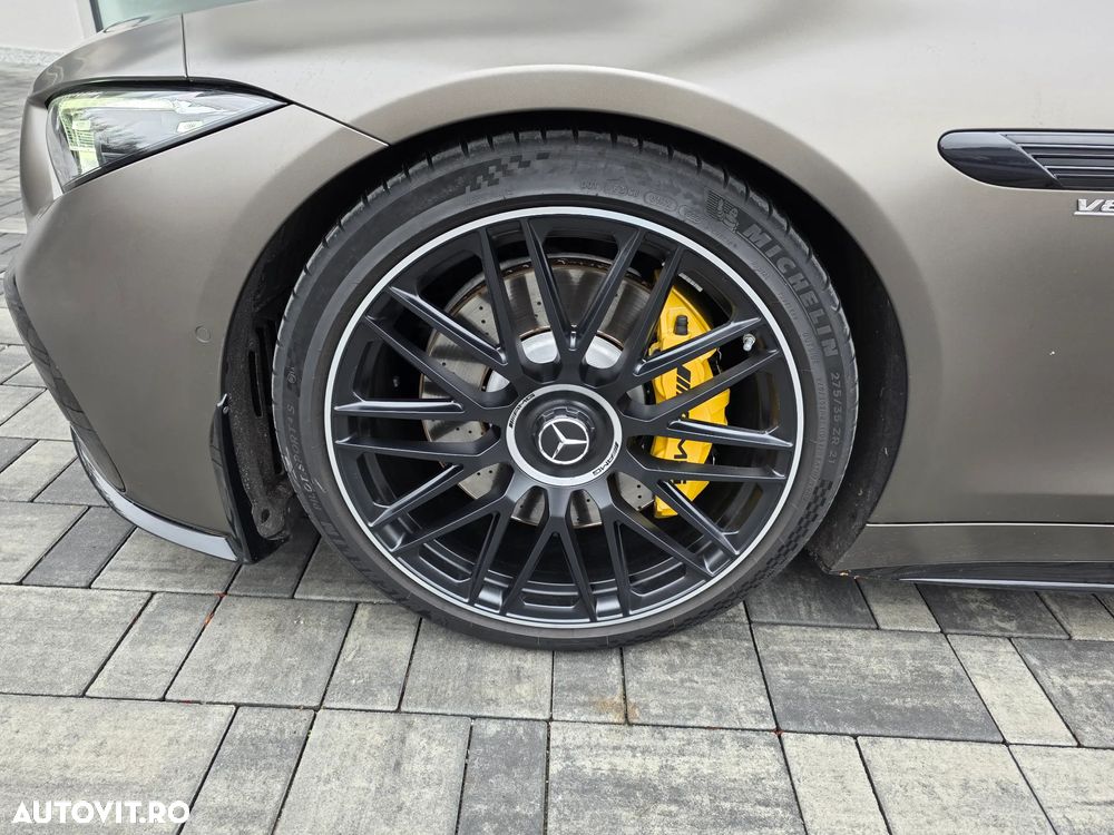 Mercedes-Benz SL AMG 63 4MATIC+ - 11