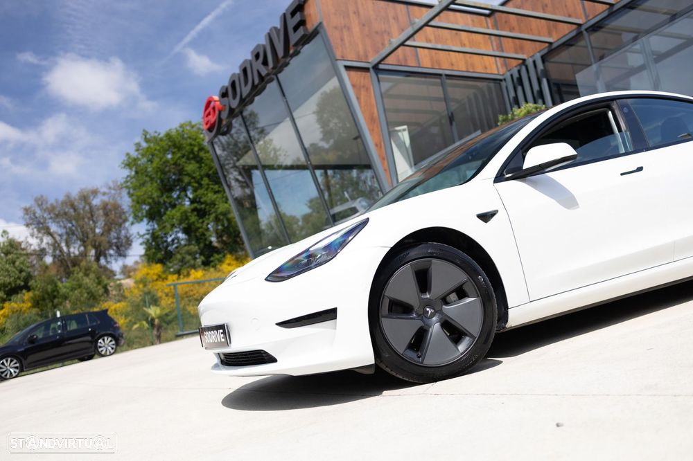 Tesla Model 3 Standard RWD Plus - 13