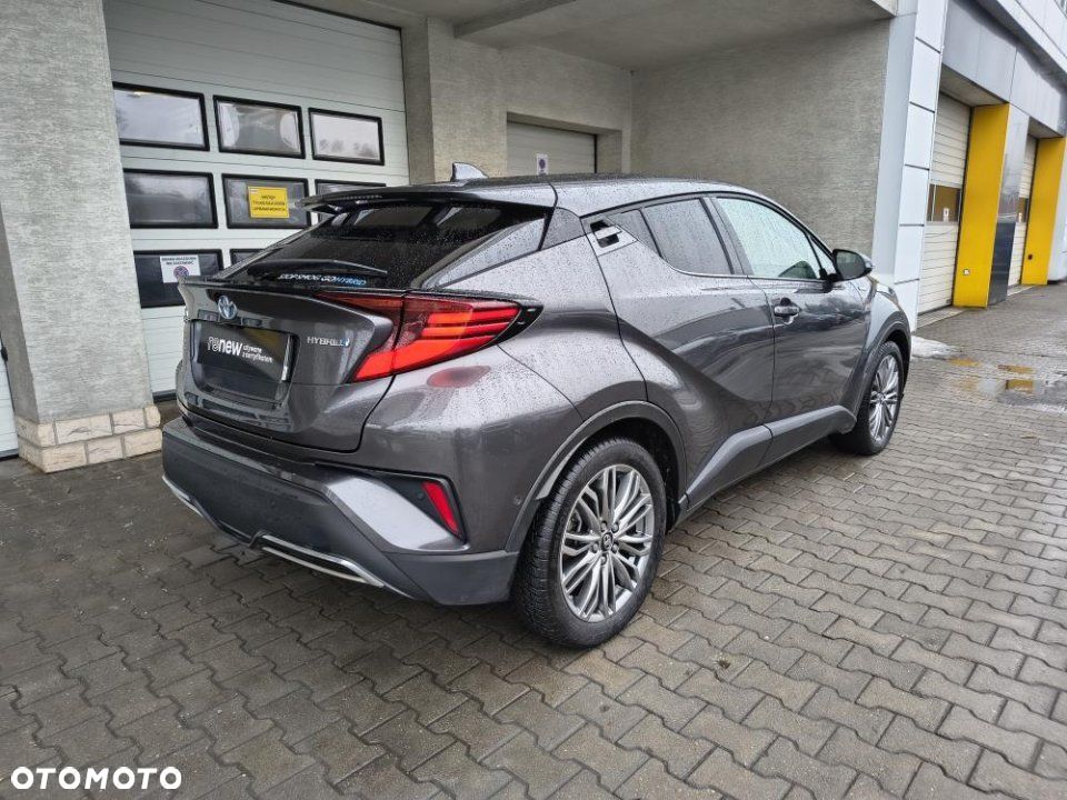 Toyota C-HR - 16