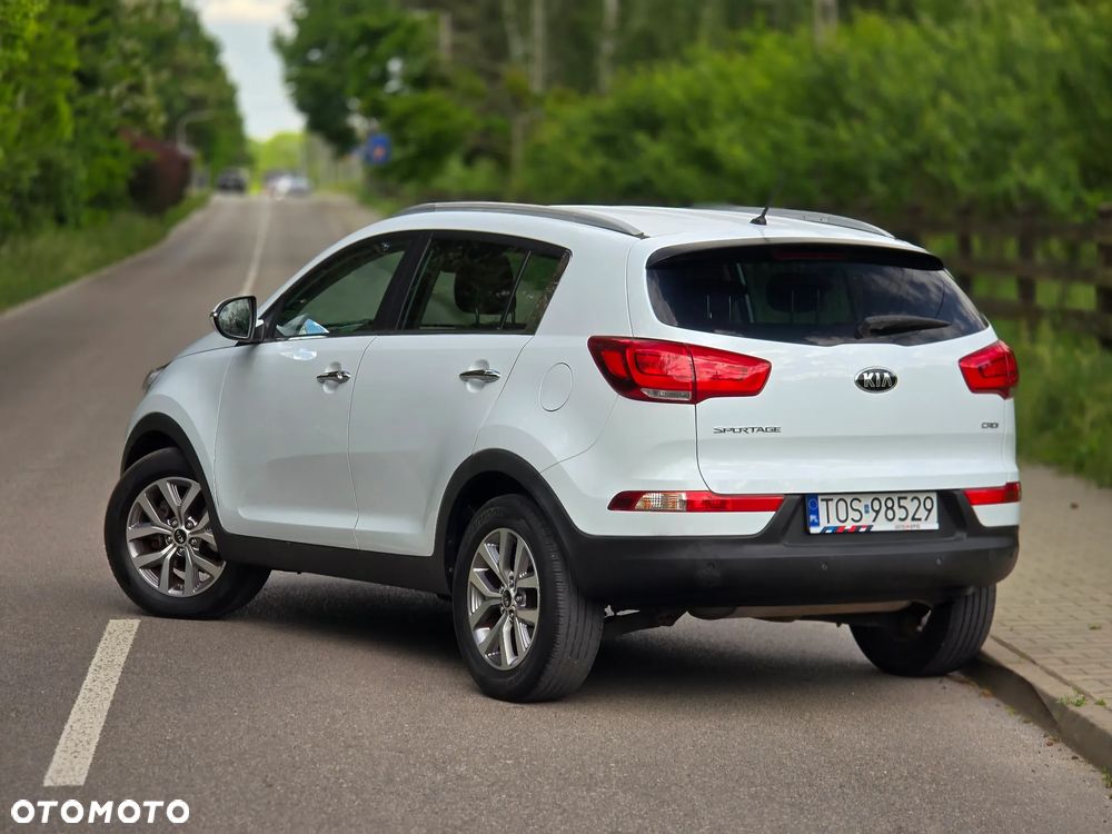 Kia Sportage 1.7 CRDI 2WD Dream-Team Edition - 3