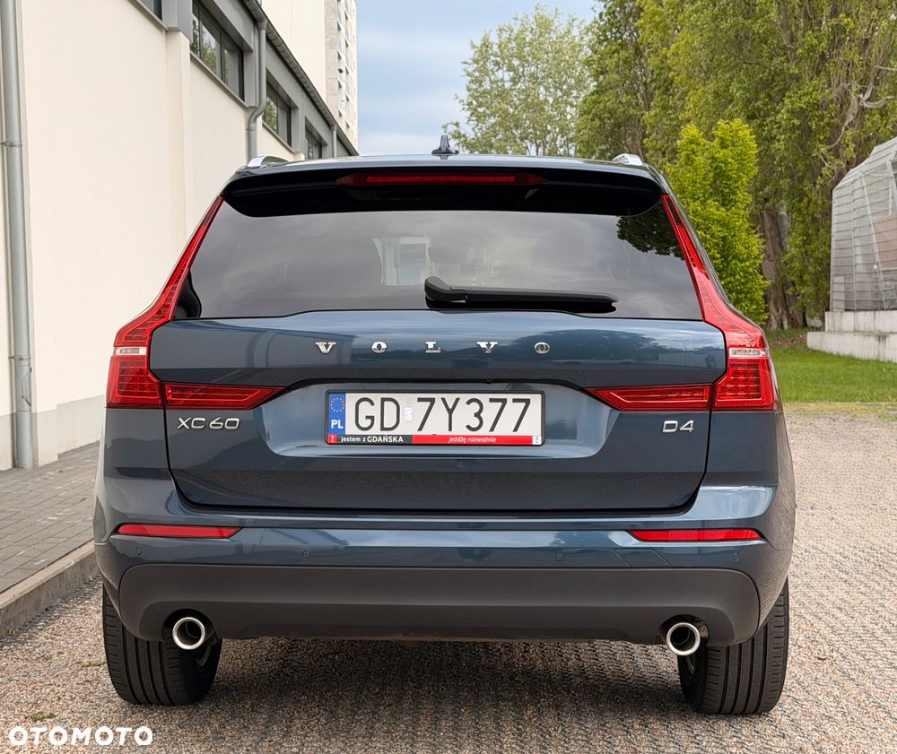 Volvo XC 60 D4 SCR Momentum - 8